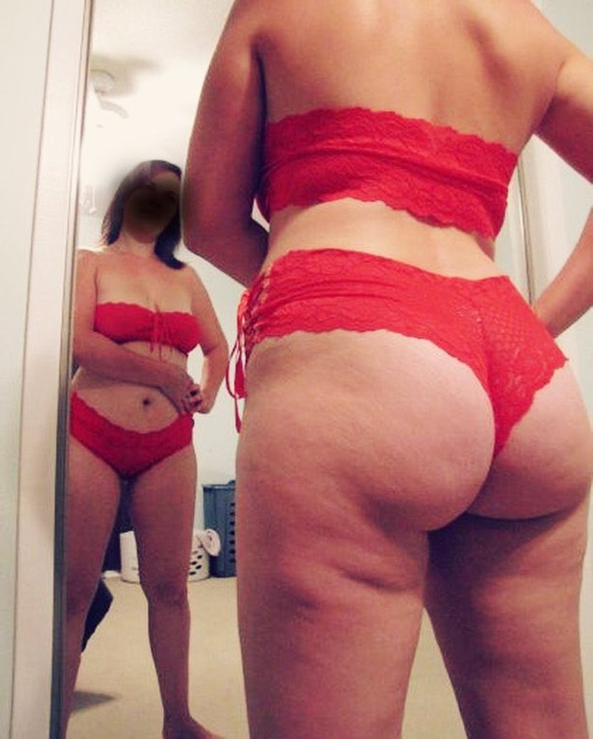 Les belles fesses d'une maman coquine